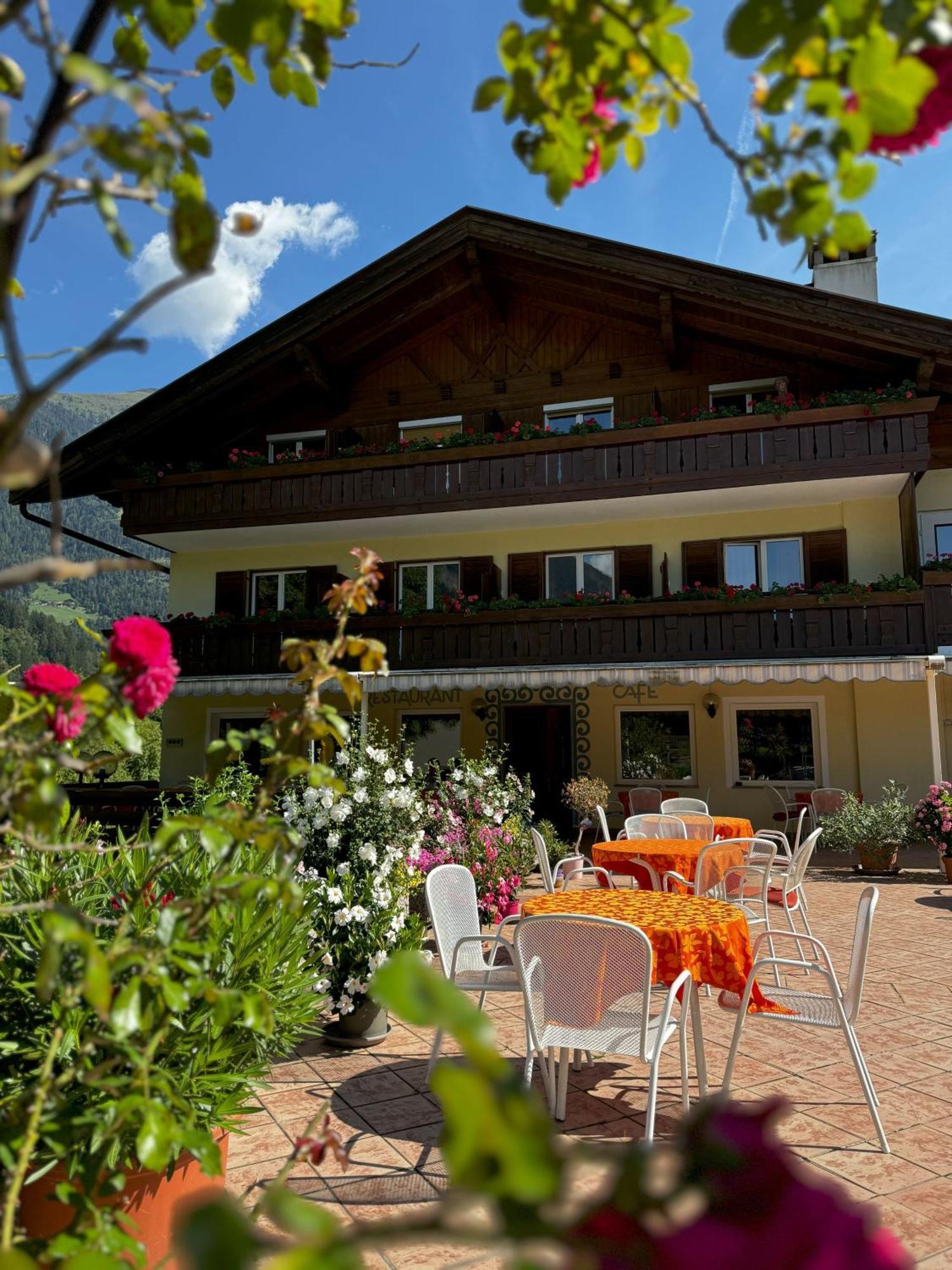 Hotel Klotz San Leonardo in Passiria Ngoại thất bức ảnh